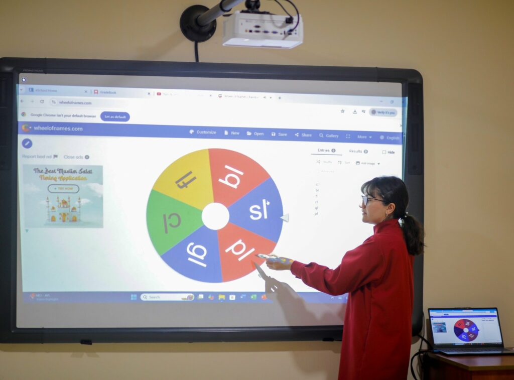 Active boards in classes at Stars College