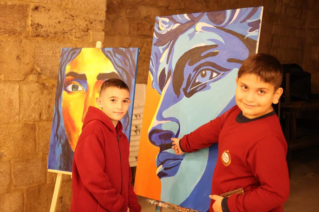 Stars College students visiting Qalaat Saida (Sidon Sea Castle) during an educational trip.