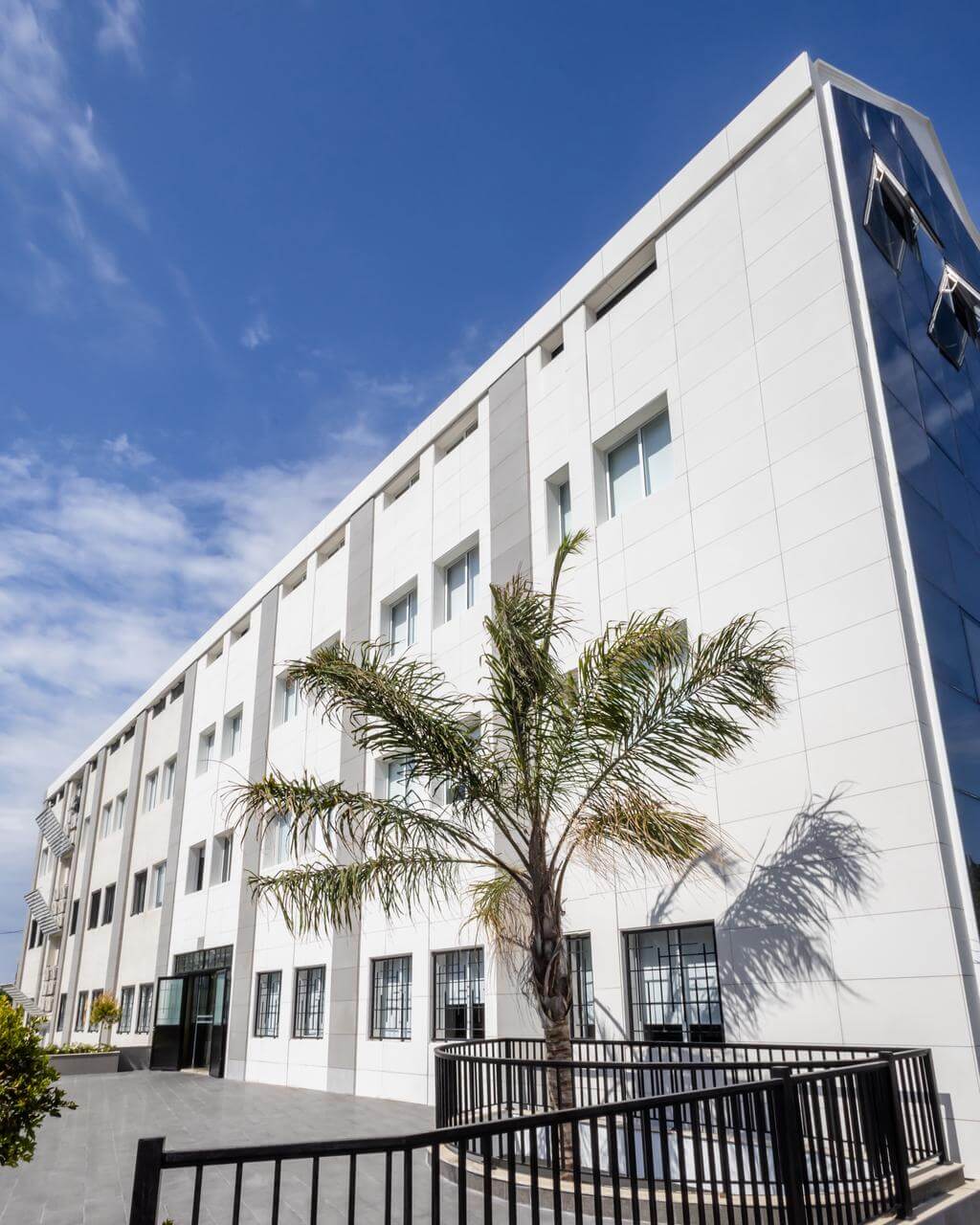 Stars College Ghaziyeh Branch