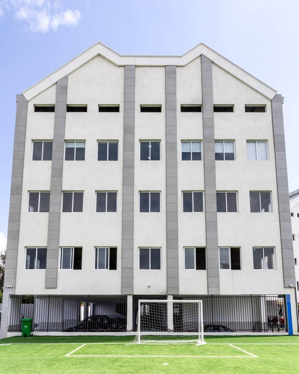 Stars College Ghaziyeh Branch