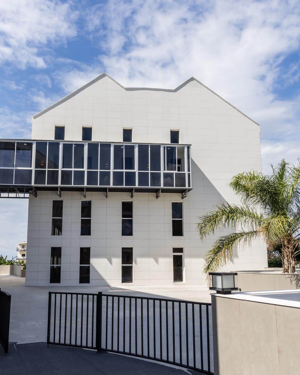 Stars College Ghaziyeh Branch